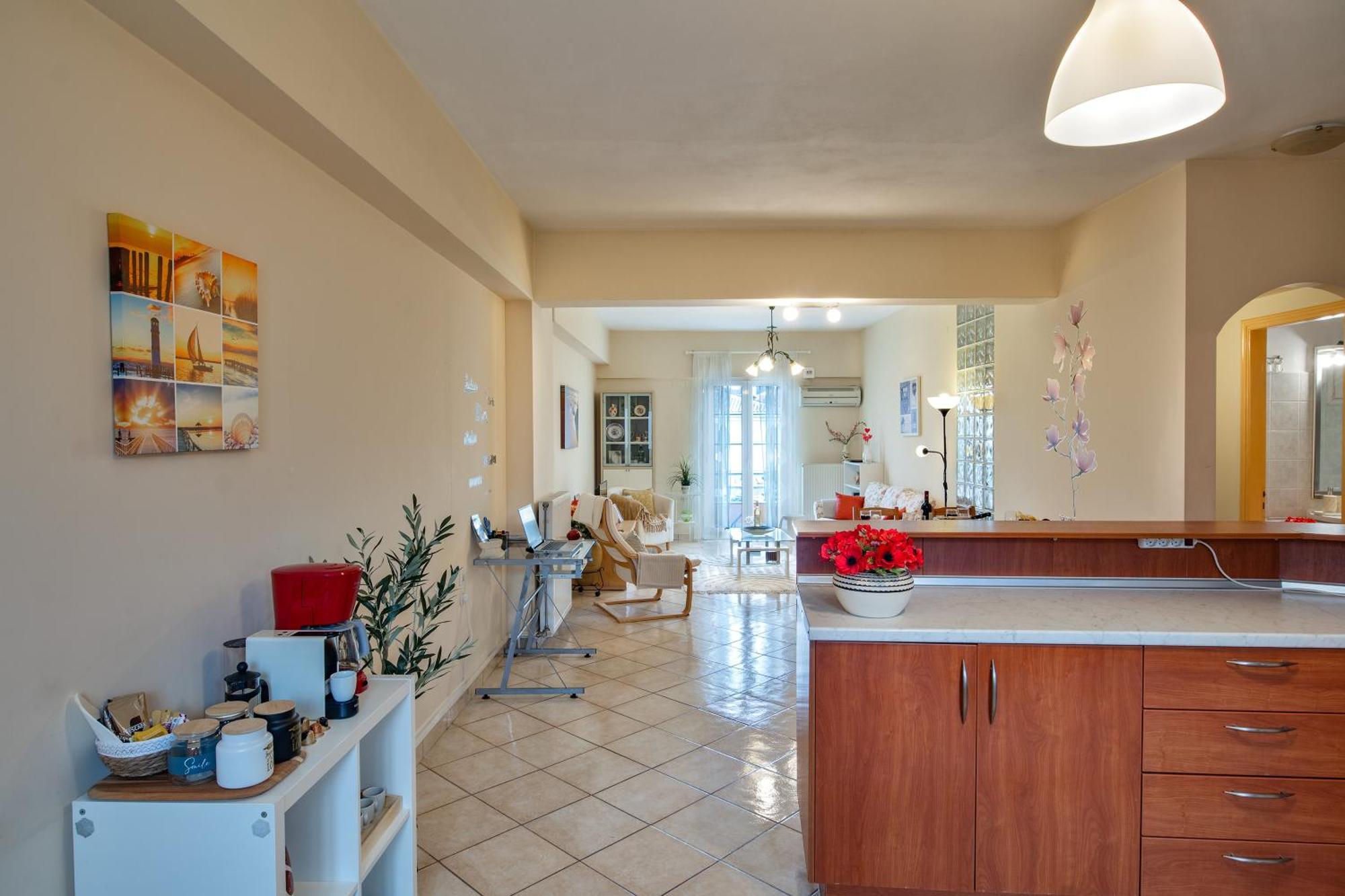 House Of Velenia - 2 Bedroom Near Old Town, Airport And Bus Station