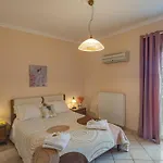 House Of Velenia - 2 Bedroom Apartment Near Old Town, Airport And Bus Station