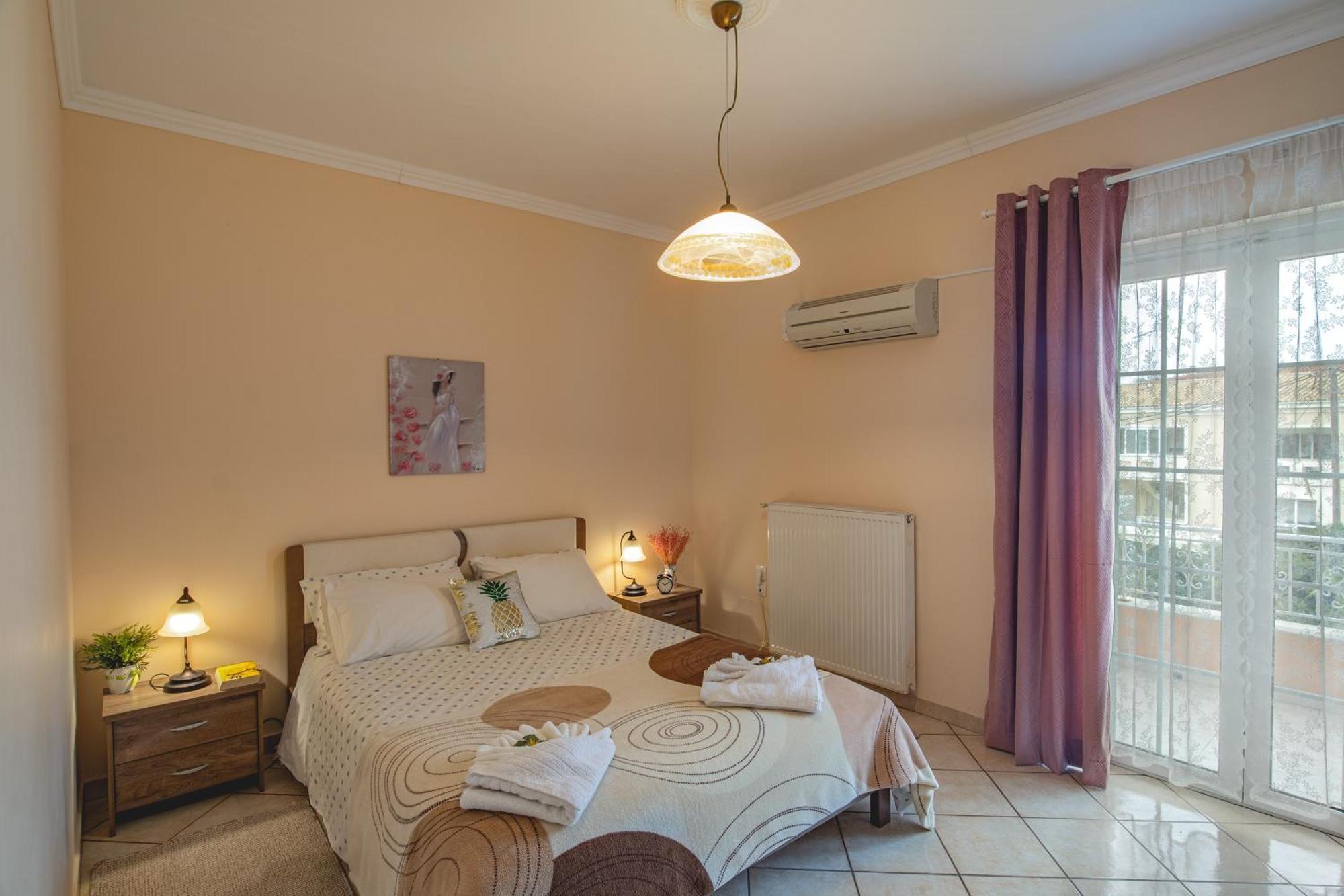 House Of Velenia - 2 Bedroom Near Old Town, Airport And Bus Station Appartamento