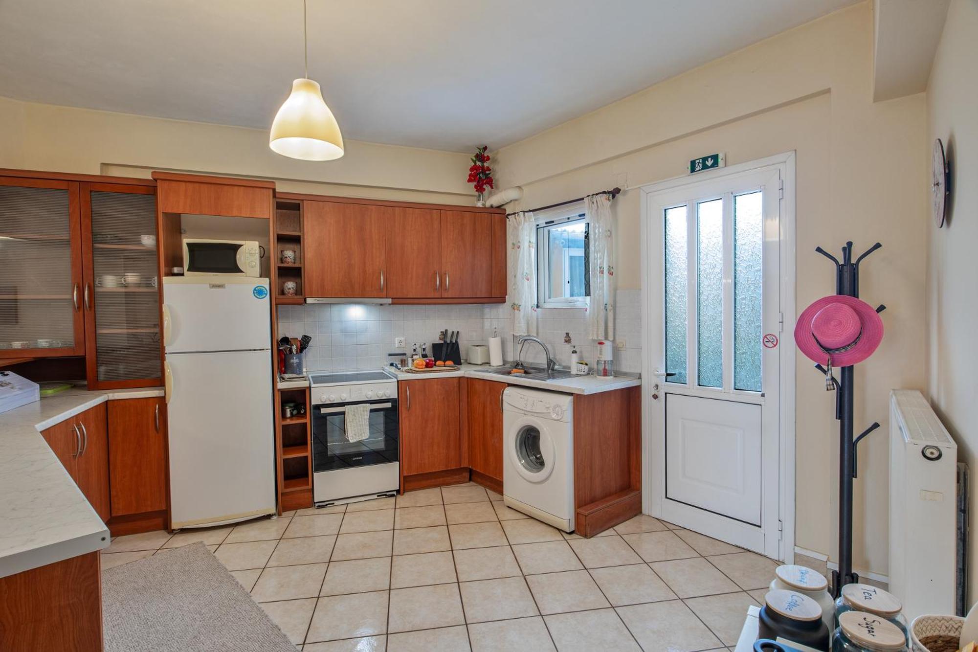 Appartamento House Of Velenia - 2 Bedroom Near Old Town, Airport And Bus Station